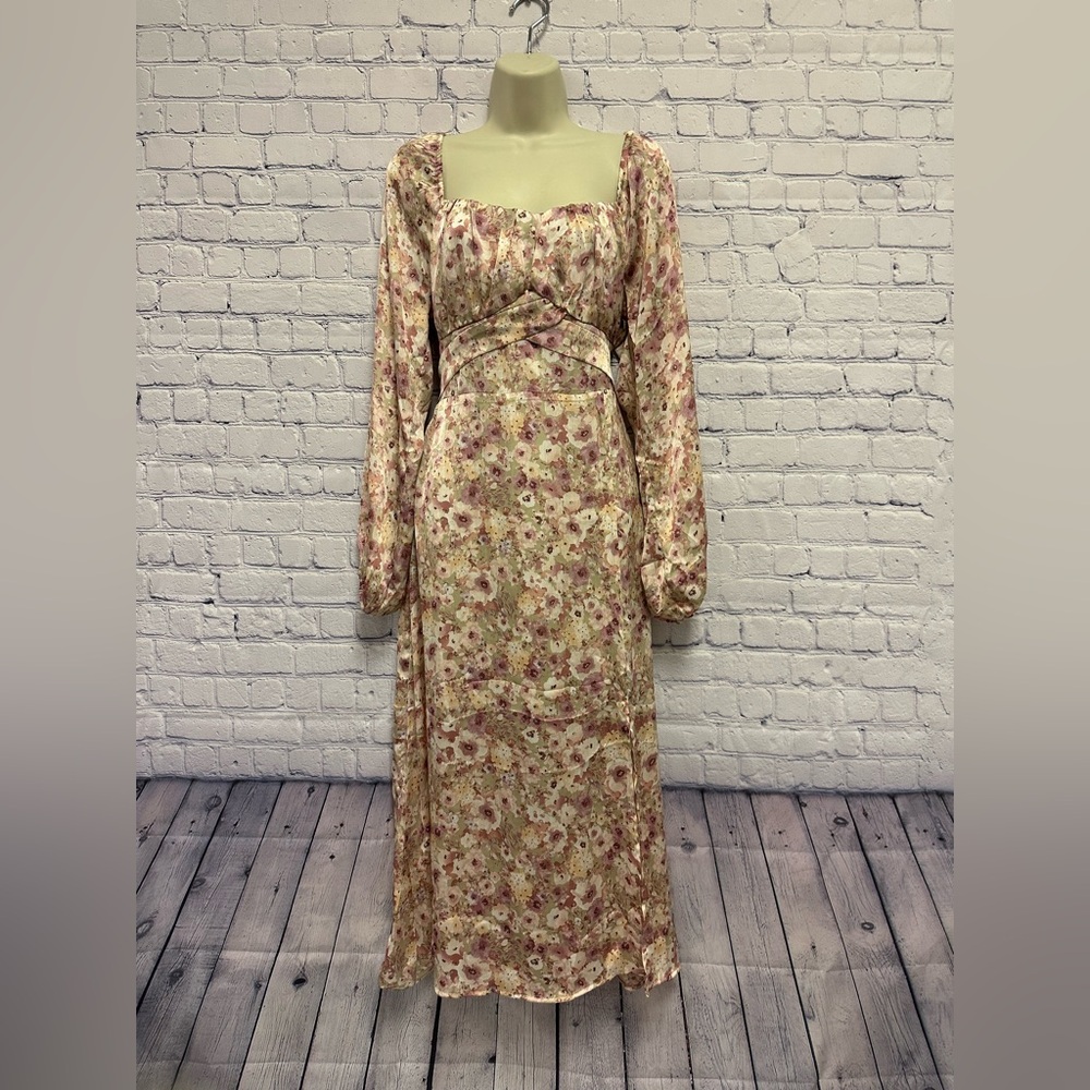 Lush Floral Midi Long Sleeve Dress NWT